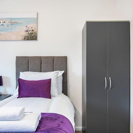 Onsitestays - Cosy 2-Bedroom Apartment With Private Entrance & Long Stay Prices Gravesend Exterior foto